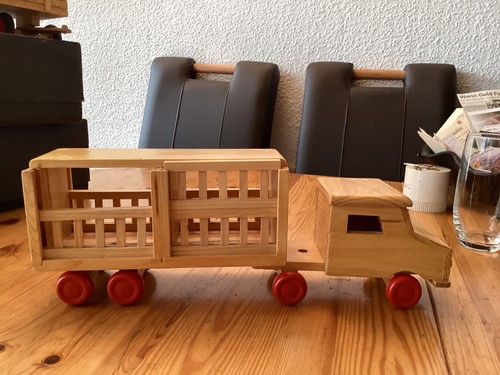 Holzspielzeug alt - holzspielzeug,