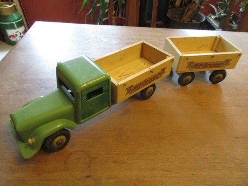 Lkw mit hänger - lkw, der