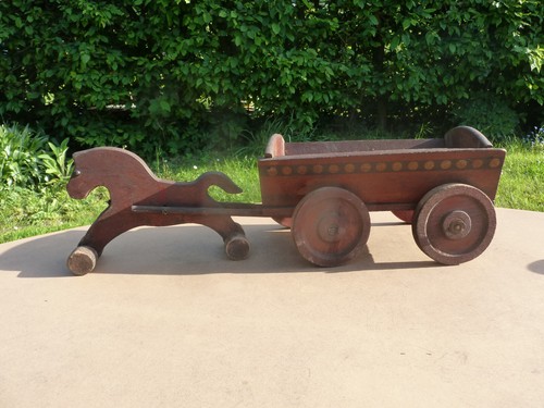 Altes antikes holz pferd mit - pferd,