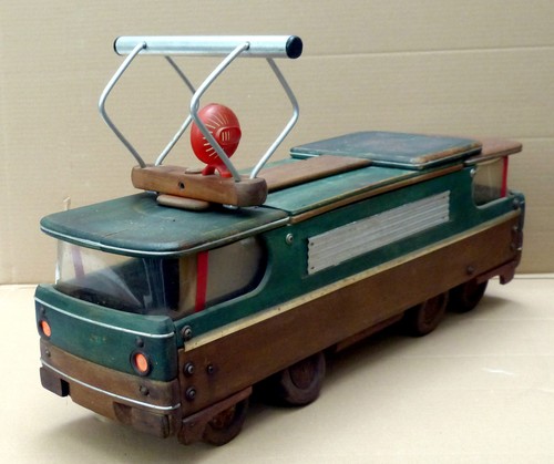 Dejou holz lokomotive - dejou,