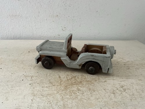 Altes holzspielzeug auto - altes,