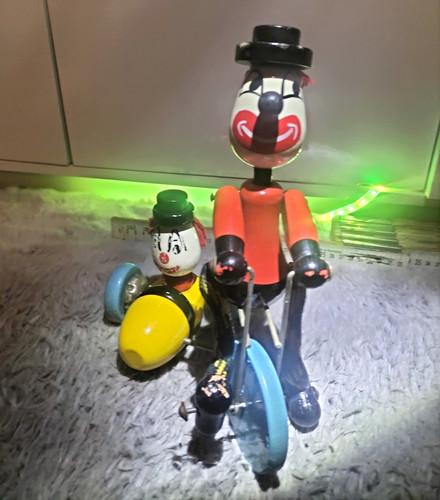 Original clown village - ,