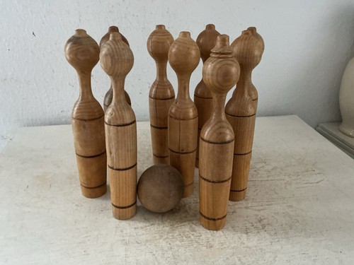 Altes kegelspiel holzkegel - altes,